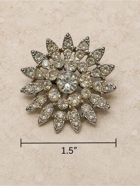 Vintage Crystal Sunburst Brooch - Clear Rhinestone Pin